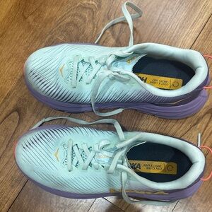 Preloved Hoka Sneakers in Light Green and Lavender
